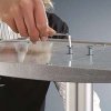 Handdesinfektionsständer mit Ablage und A4-Klapprahmen #2