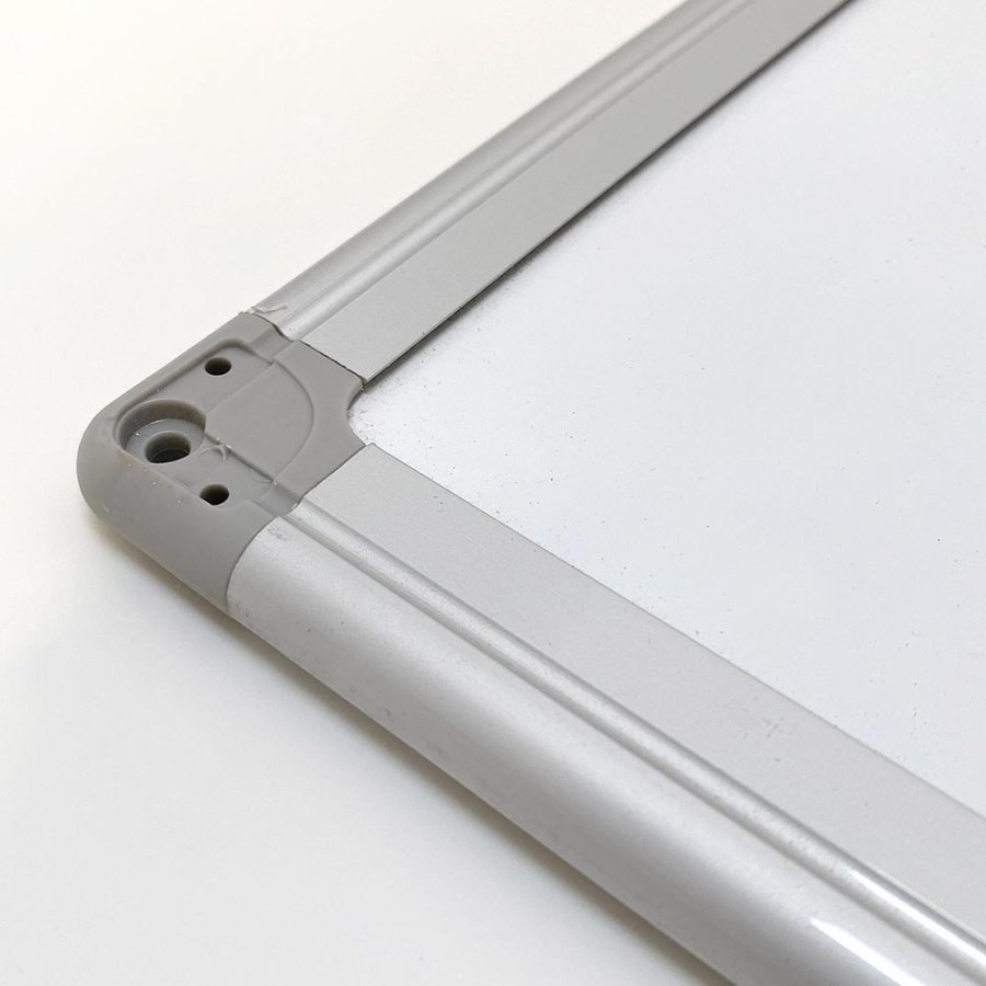 Whiteboard- und Kork-Kombitafel-Set 60x40cm, inkl. schwarzer Magnetmarker, 4 x schwarze 20-mm-Magnete, 12 schwarze Nadeln und Montagesatz #5