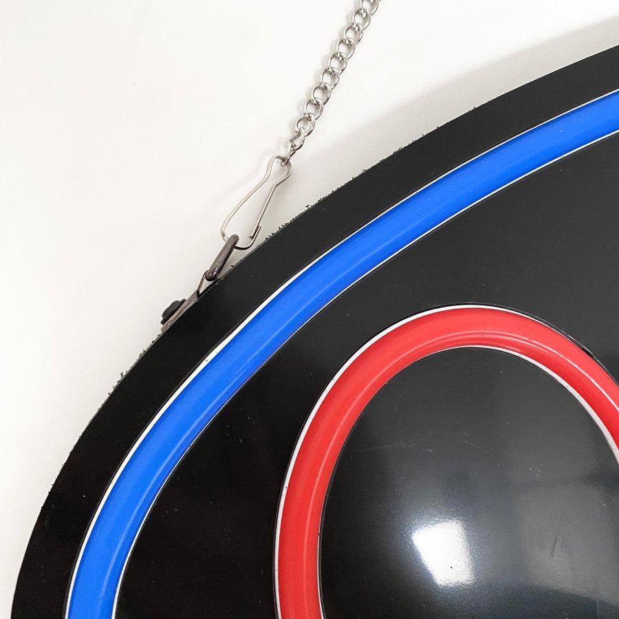 Attraktives LED Offen-Schild - Schwarzes Design mit rotem Text und blauem Kreis. #7
