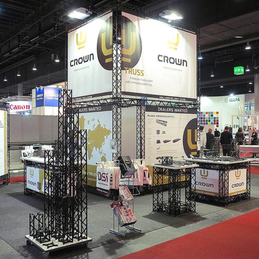 Crown Truss 15 3-teilige Messewand - schwarz