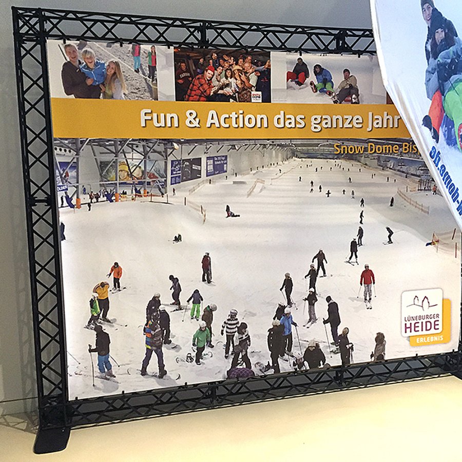 Crown Truss 15 Messewand mit Banner - schwarz