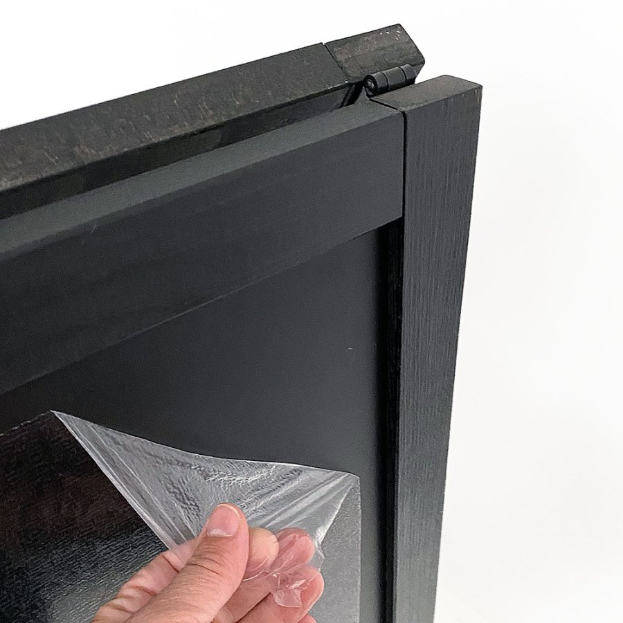 Wooden Kreidetafel Kundenstopper aus Holz mit Stahlbrett 59x78cm - schwarz gebeizte Buche