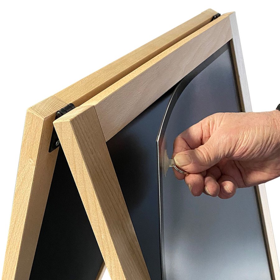 Kundenstopper mit Kreidetafel, Klapprahmen mit magnetischer schwarzer Schreibtafel inkl. Frontplatte, 42,5 x 87,5 cm, Holz