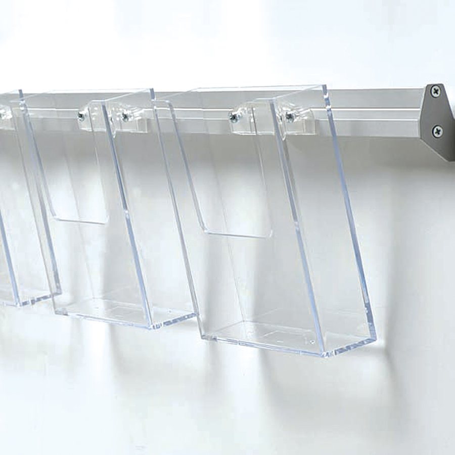 Prospekthalter f&uuml;r die Wand, Aluminiumleiste mit 3 Stk. M65 Acrylhalter