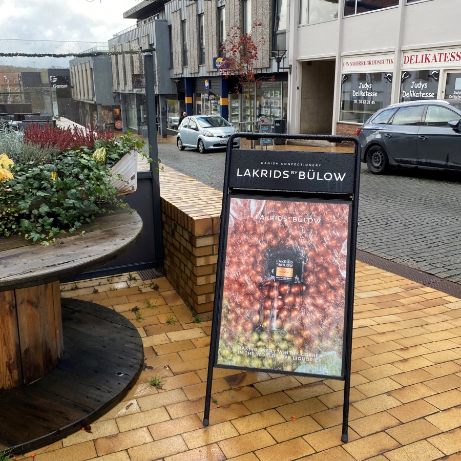 Expo Sign Kundenstopper mit Logo schild - 50x70 cm - schwarz